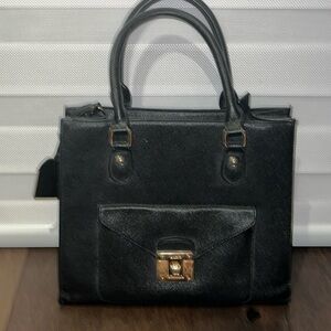 ALDO Medium Black Tote Bag Front Pocket, gold trim,back pocket, gold zipper​